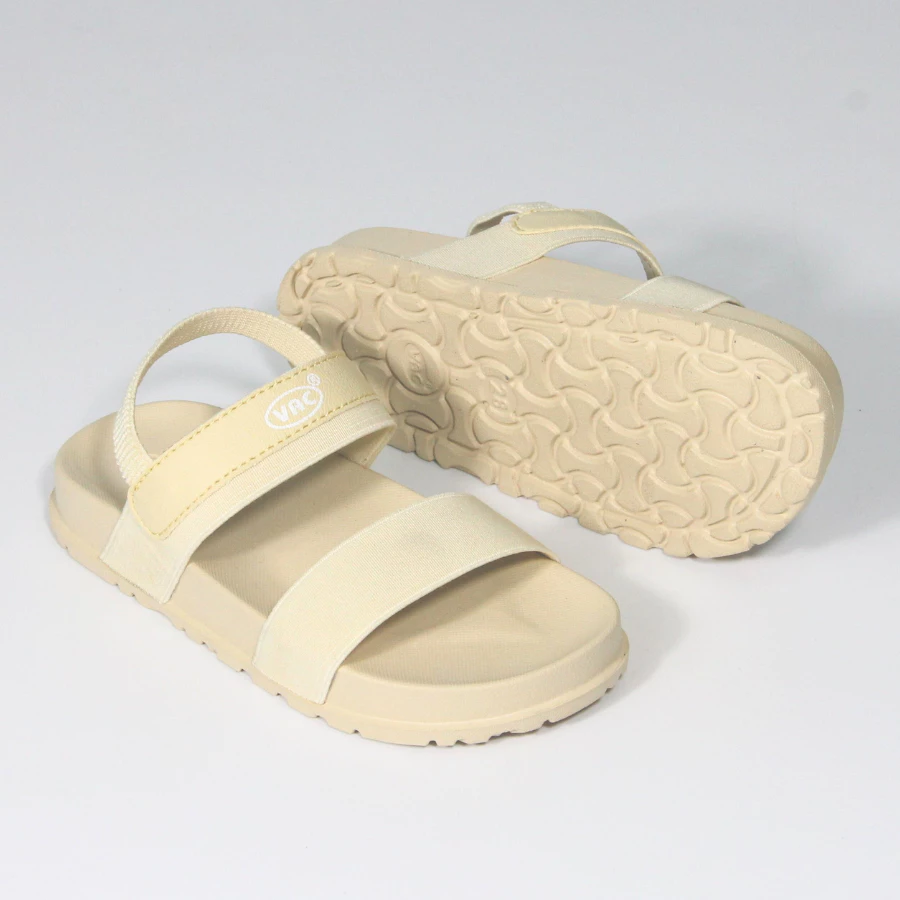 dep-sandal-tre-em-sieu-nhe-vac-e202.webp
